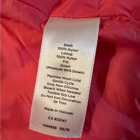 Talbots Pink Down Puffer Vest Size Petite Large(n) - Picture 7 of 12